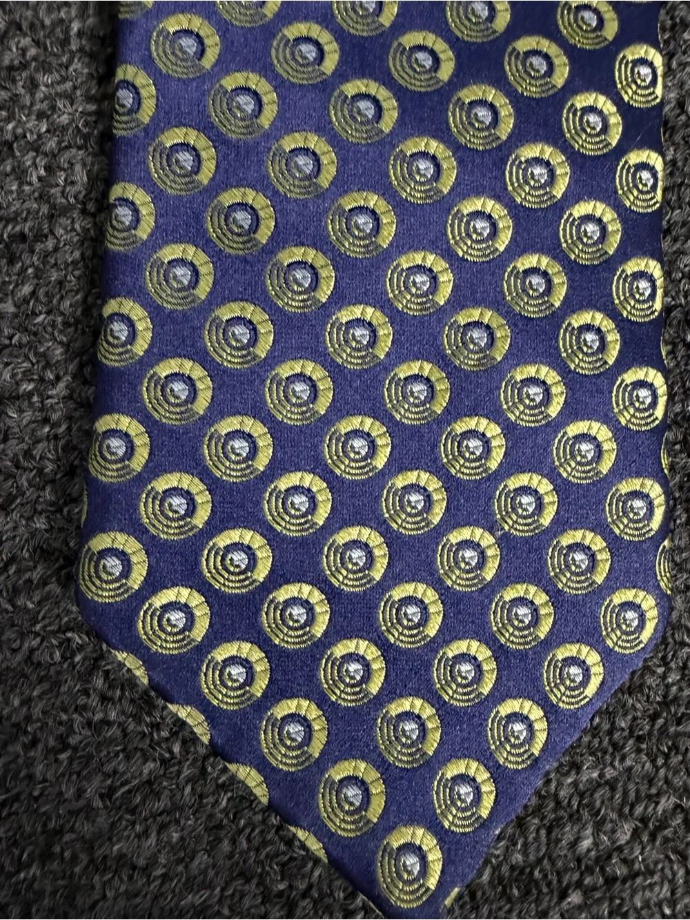 Ted Baker London designer all over graphic floral interior 100% silk nexk tie